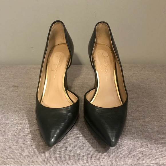 Black Stilettos - Picture 2 of 3